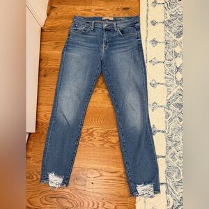 7 For All Mankind Luxe Vintage Roxanne Ankle Size 27 distressed